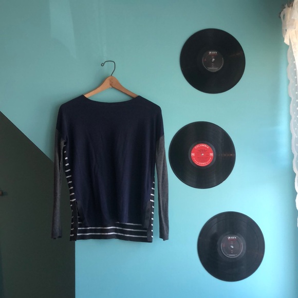 striped, high-low sweater - Picture 1 of 2